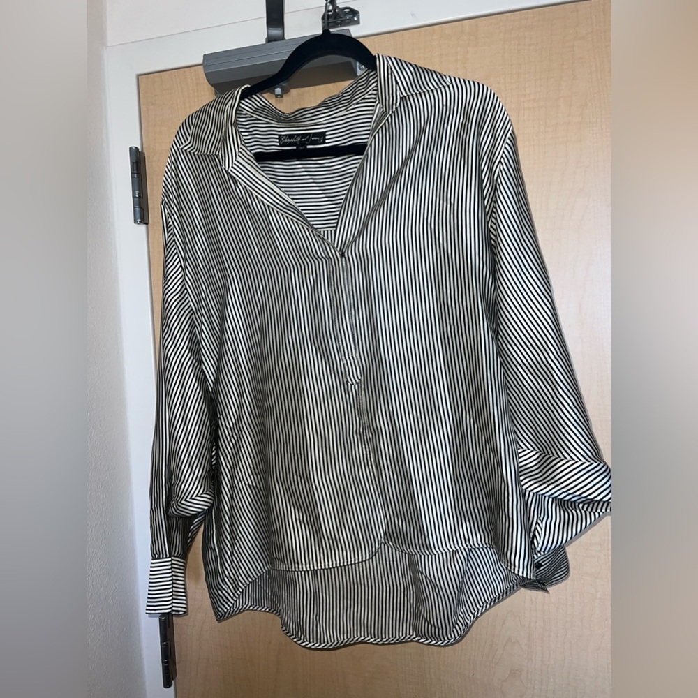 Elizabeth and James Black Striped Dolman Sleeve Silk Top size M